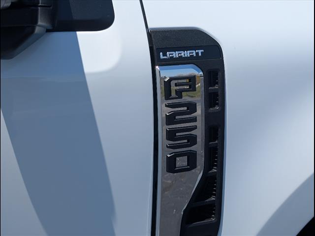 2025 Ford F-250 Super Duty Lariat