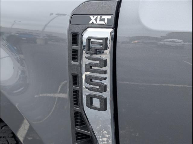 2025 Ford F-250 Super Duty XLT
