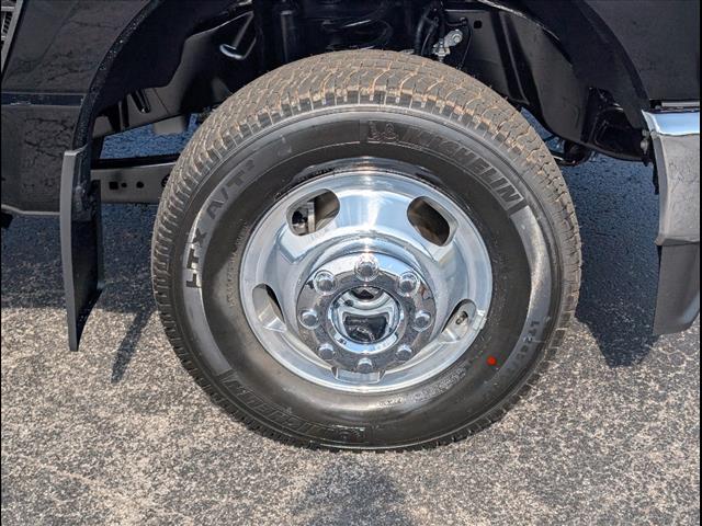 2025 Ford F-350 Super Duty Lariat