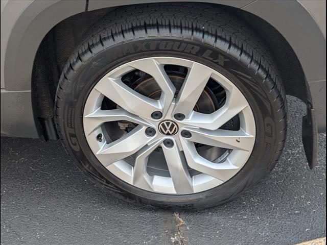 2023 Volkswagen Taos S 4Motion