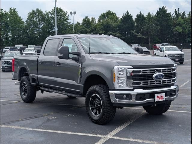 2025 Ford F-350 Super Duty XLT