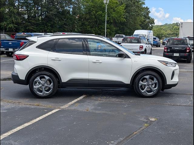 2025 Ford Escape Hybrid ST-Line