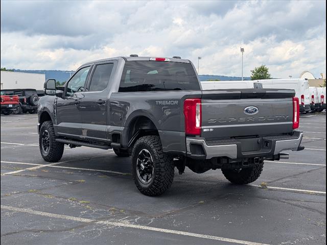 2025 Ford F-350 Super Duty XLT