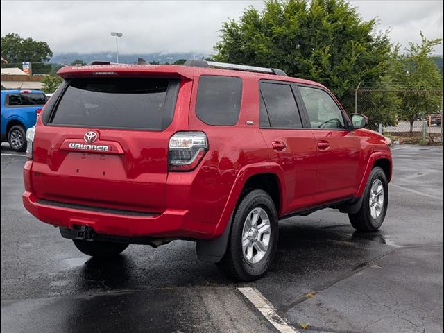 2024 Toyota 4Runner SR5
