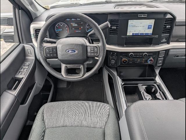 2025 Ford F-350 Super Duty XLT