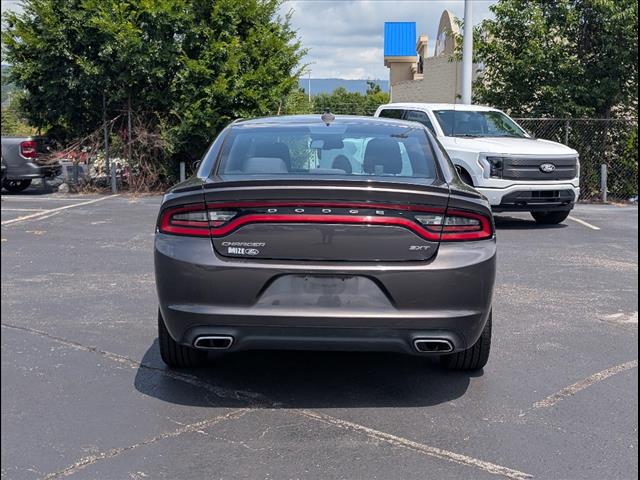 2015 Dodge Charger SXT
