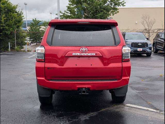 2024 Toyota 4Runner SR5