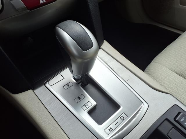 2010 Subaru Outback 2.5i Premium