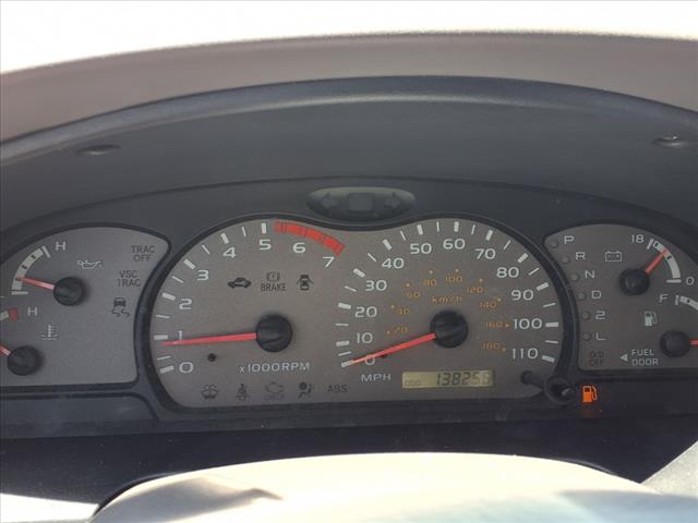 2004 Toyota Sequoia SR5