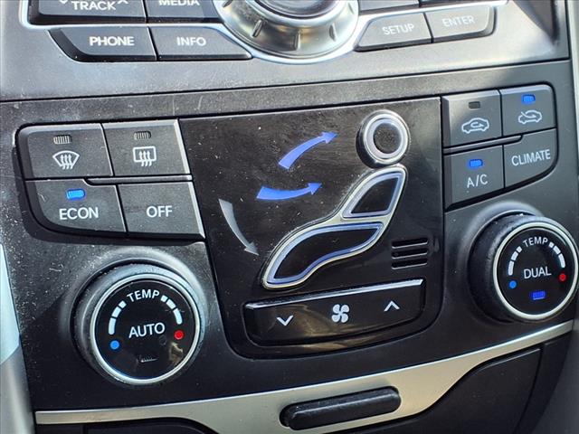 2012 Hyundai SONATA Hybrid 
