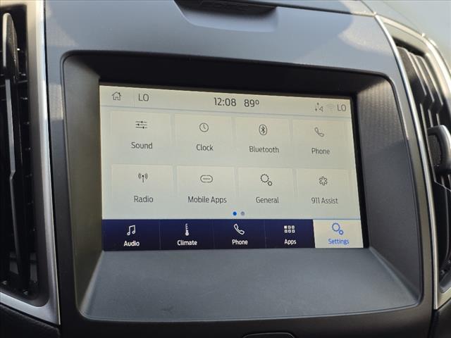 2020 Ford Edge SE