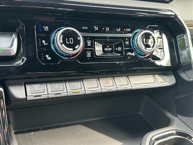 2025 GMC Sierra 2500HD AT4