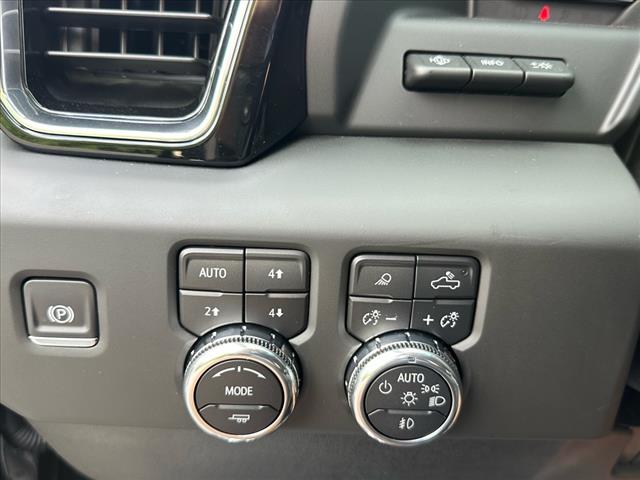 2025 GMC Sierra 2500HD Denali