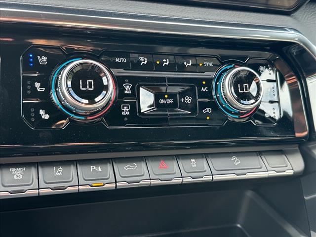2025 GMC Sierra 2500HD Denali