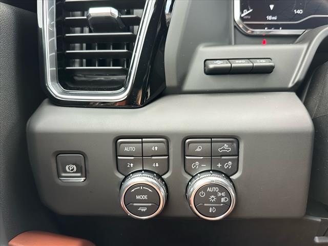 2025 GMC Sierra 2500HD Denali Ultimate