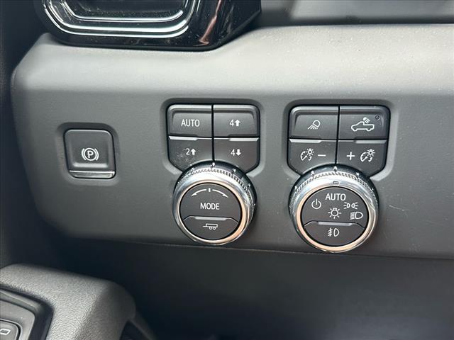 2025 GMC Sierra 2500HD AT4