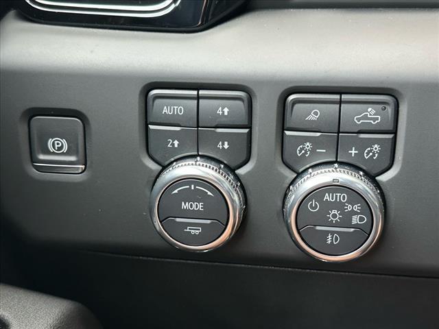 2025 GMC Sierra 2500HD AT4
