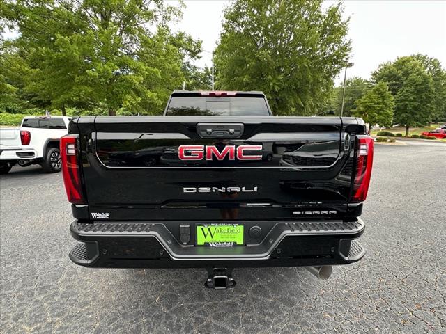 2025 GMC Sierra 2500HD Denali