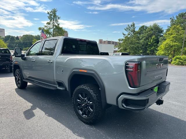 2025 GMC Sierra 2500HD AT4