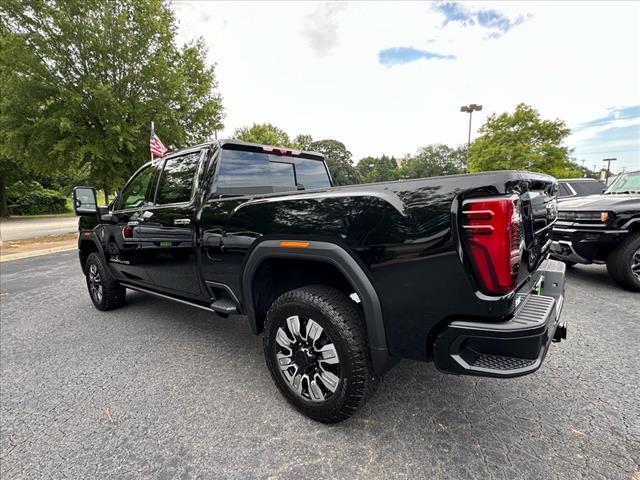 2025 GMC Sierra 2500HD Denali