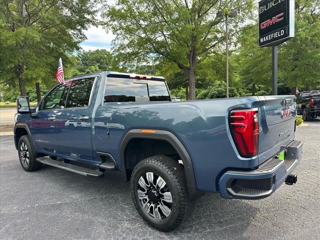2025 GMC Sierra 2500HD Denali