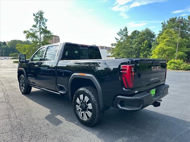 2025 GMC Sierra 2500HD Denali