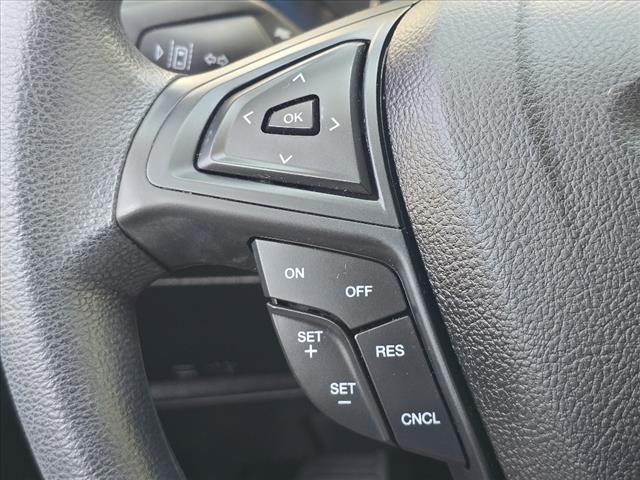 2020 Ford Edge SE