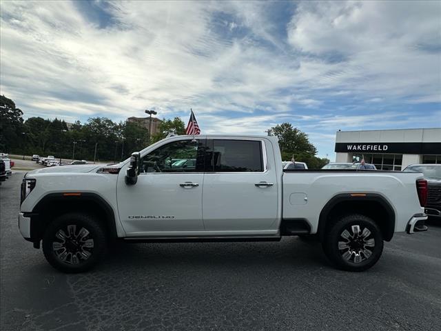 2025 GMC Sierra 2500HD Denali