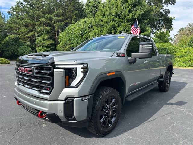 2025 GMC Sierra 2500HD AT4
