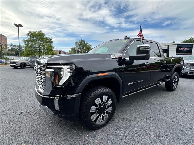 2025 GMC Sierra 2500HD Denali