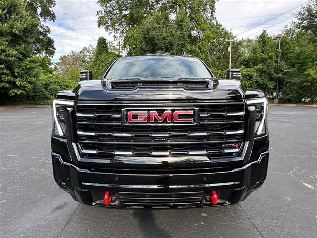 2025 GMC Sierra 2500HD AT4