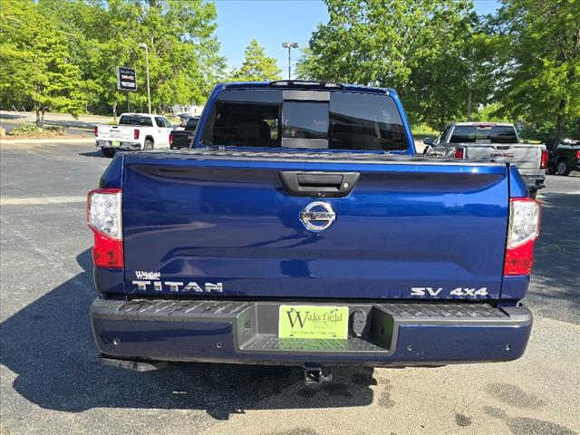 2021 Nissan Titan SV