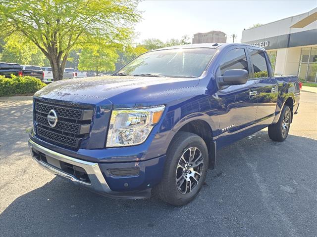 2021 Nissan Titan SV