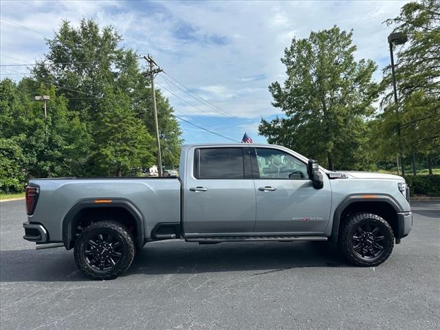 2025 GMC Sierra 2500HD AT4