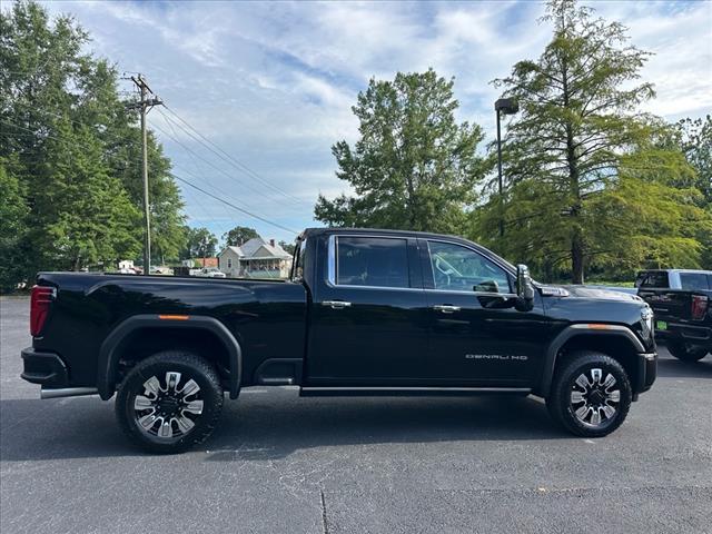 2025 GMC Sierra 2500HD Denali