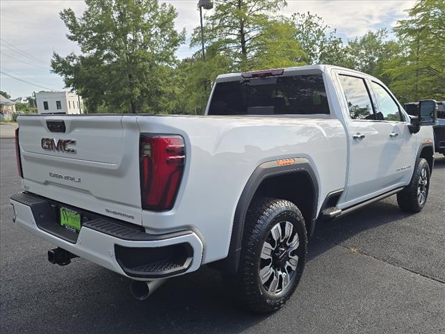 2025 GMC Sierra 2500HD Denali