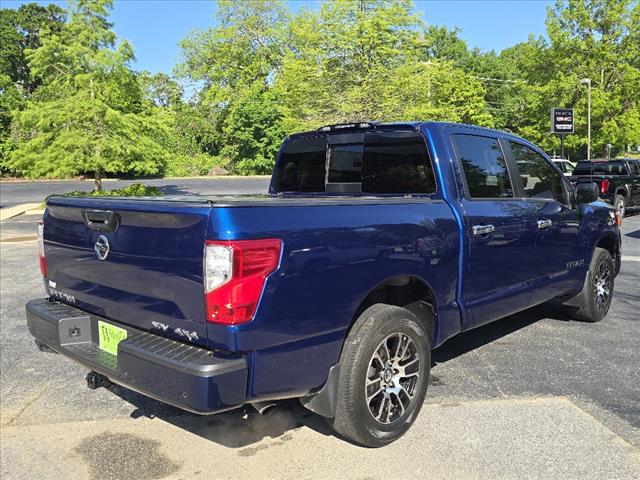 2021 Nissan Titan SV