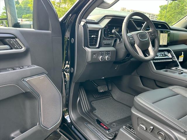 2025 GMC Sierra 2500HD Denali