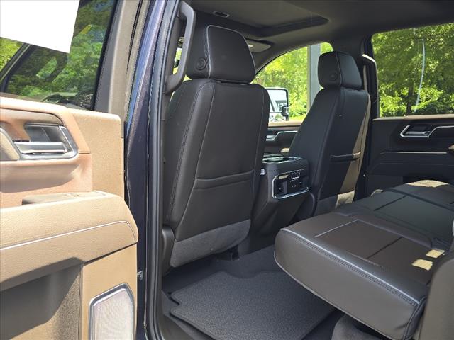 2025 GMC Sierra 2500HD Denali