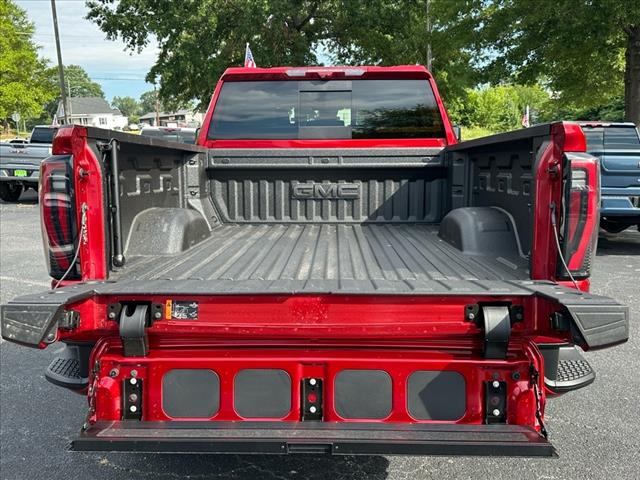 2025 GMC Sierra 2500HD AT4