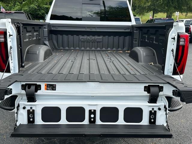 2025 GMC Sierra 2500HD Denali