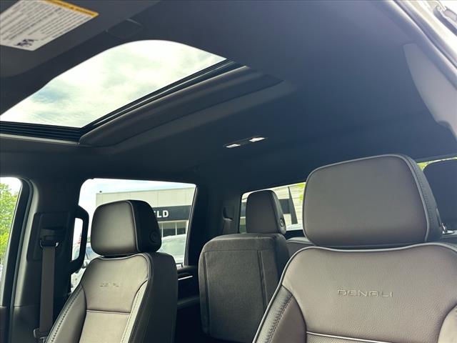 2025 GMC Sierra 2500HD Denali