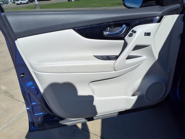 2022 Nissan Rogue Sport SL