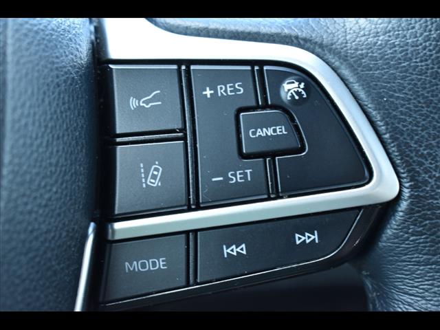 2021 Toyota Sienna XLE 8-Passenger