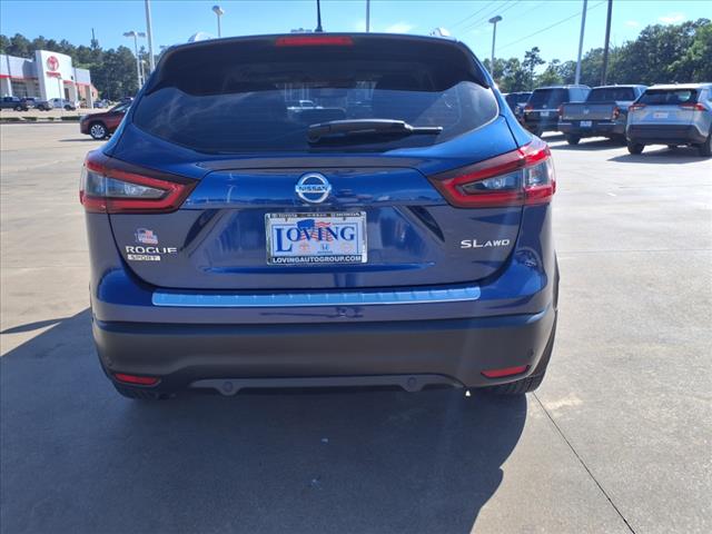 2022 Nissan Rogue Sport SL