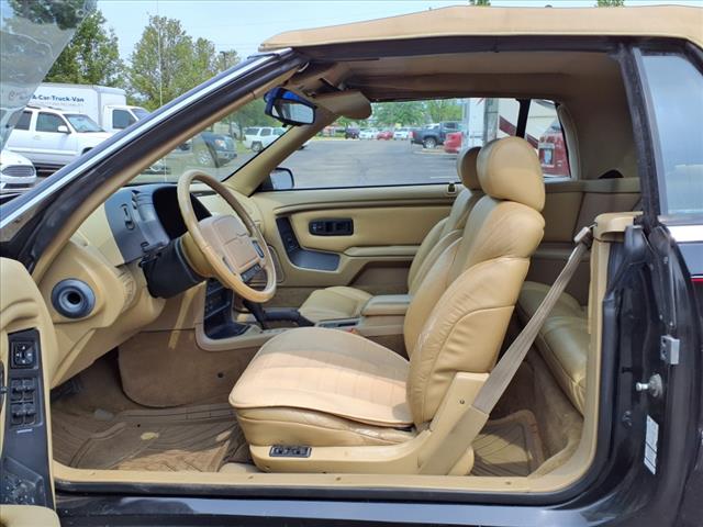 1993 Chrysler Le Baron LX