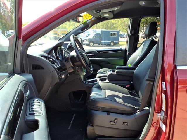 2014 Chrysler Town and Country S