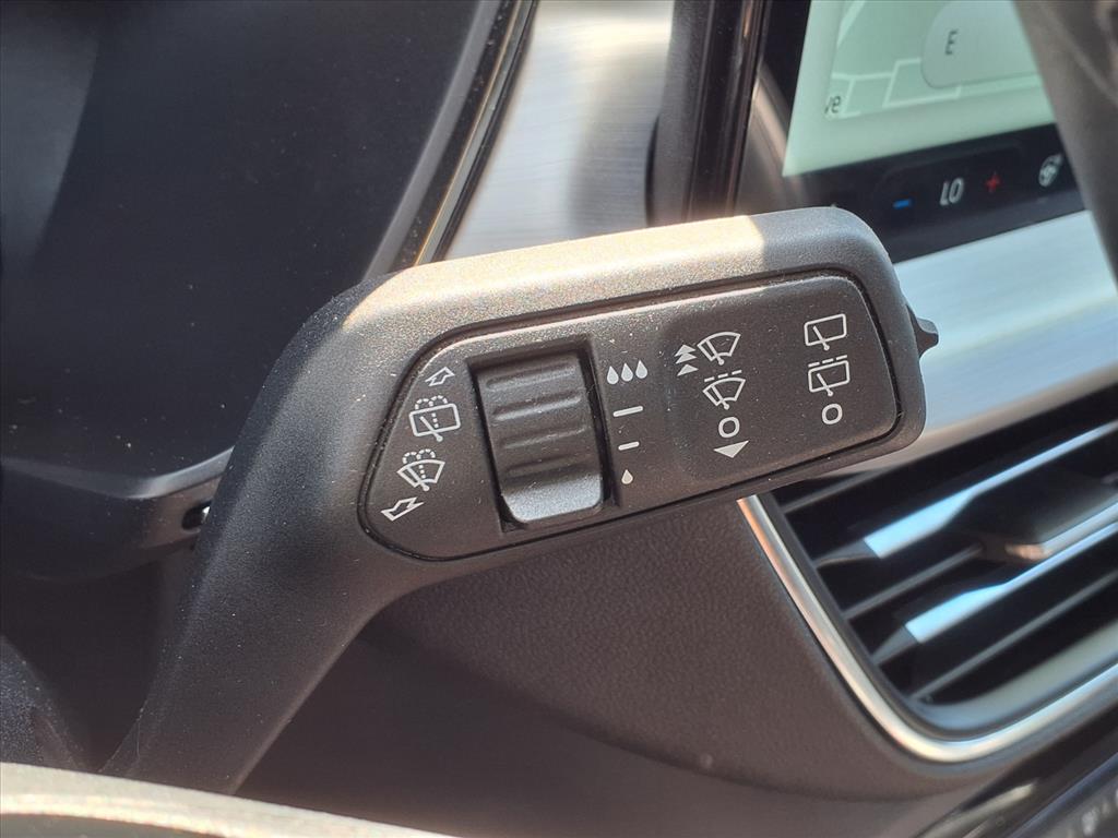 2025 Ford Escape Platinum - Photo 16