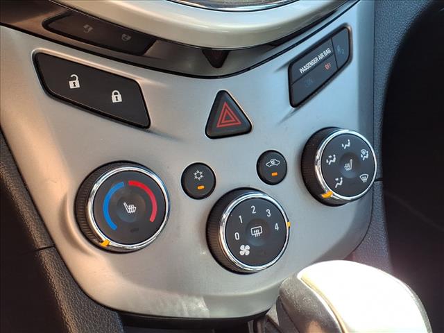 2019 Chevrolet Sonic Premier Auto