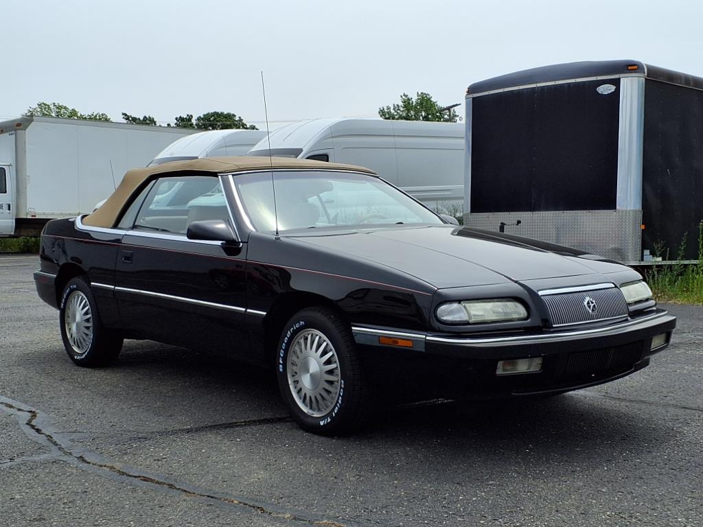 1993 Chrysler Le Baron LX - main photo